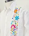Guayabera clásica 03 detalle.webp